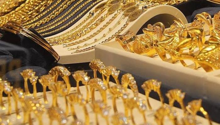 الذهب في السعودية يستقر بعد تصحيح محدود