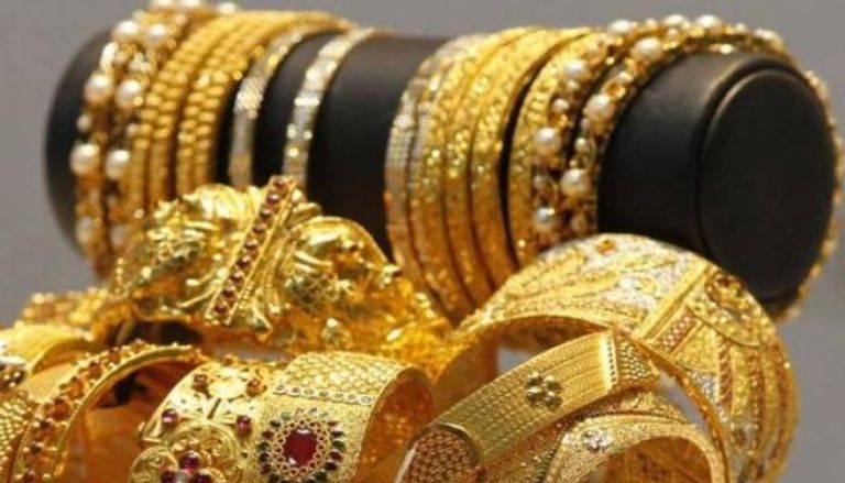 الذهب في السعودية يستقر بعد تصحيح محدود