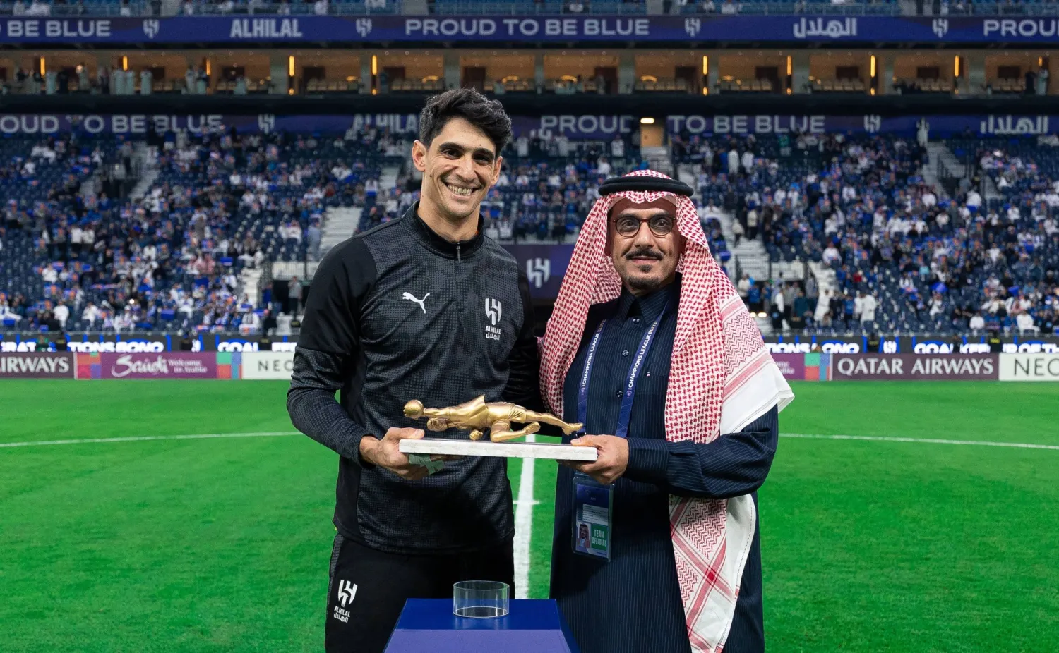 بونو يعلق على تكريم الهلال السعودي