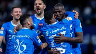 الهلال السعودي يرد ويحسم الجدل حول رحيل لاعبه