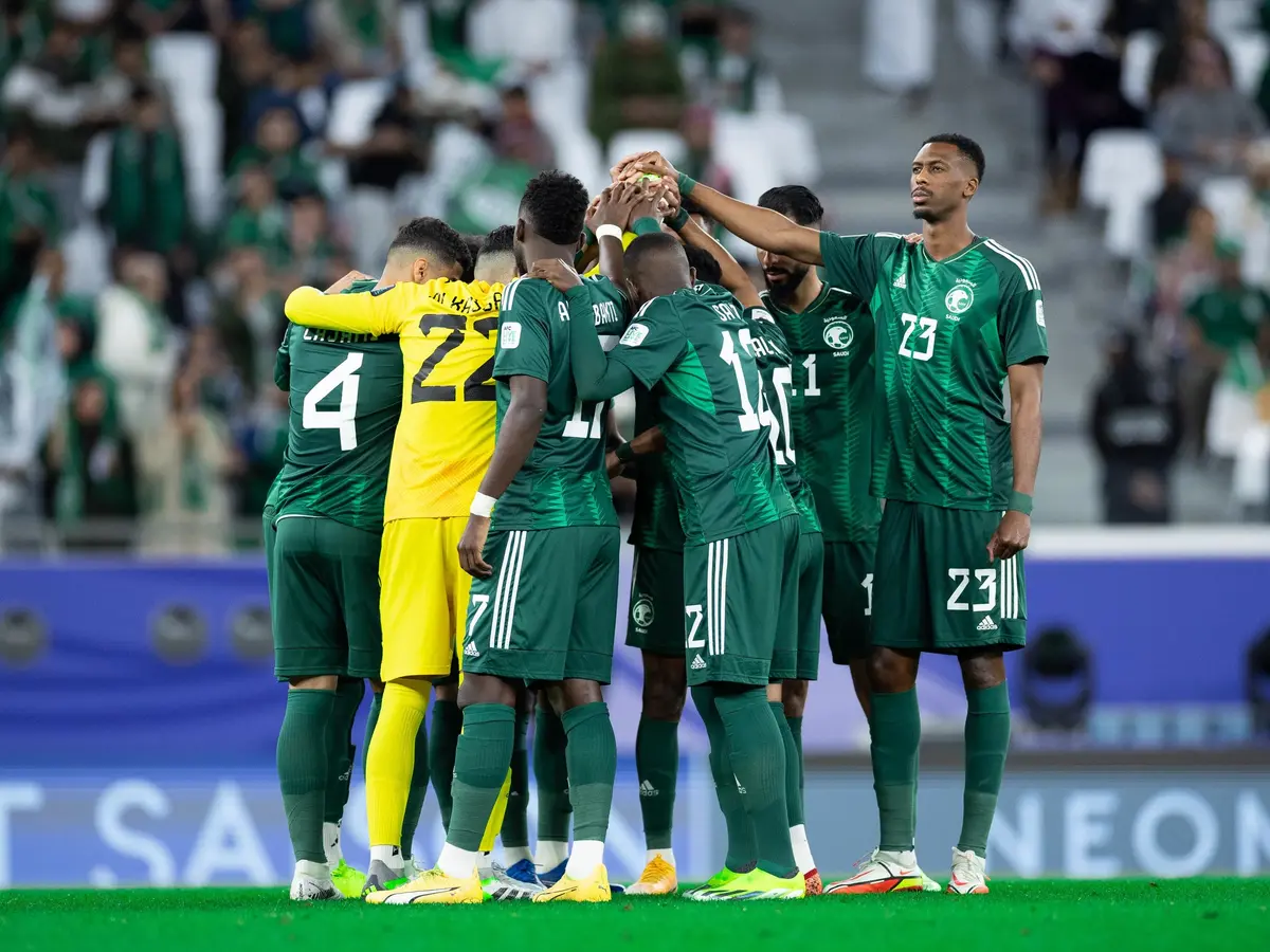 اضطرابات تضرب معسكر منتخب السعودية.. واستدعاءات جديدة