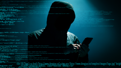 احمى موبايلك من الاختراق.. 6 خطوات تمنع التجسس أثناء شحن هاتفك في الأماكن العامة