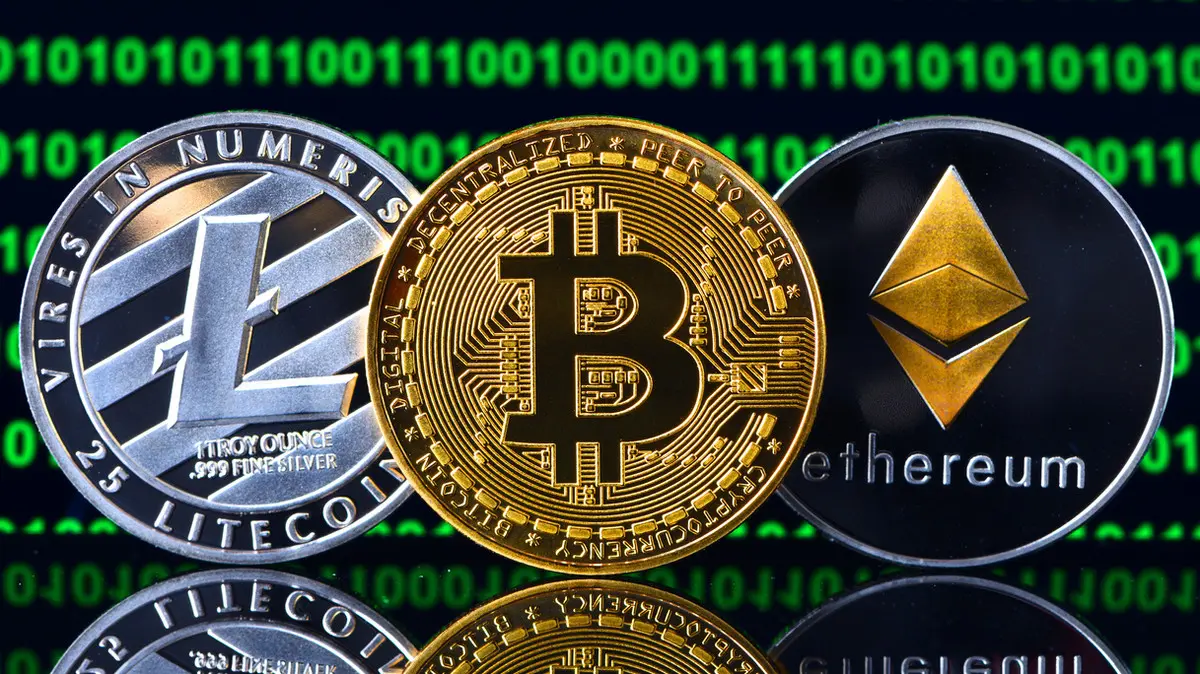 تراجع «بيتكوين» لأدنى مستوى في 7 أشهر.. ضغوط قوية تهدد سوق العملات الرقمية