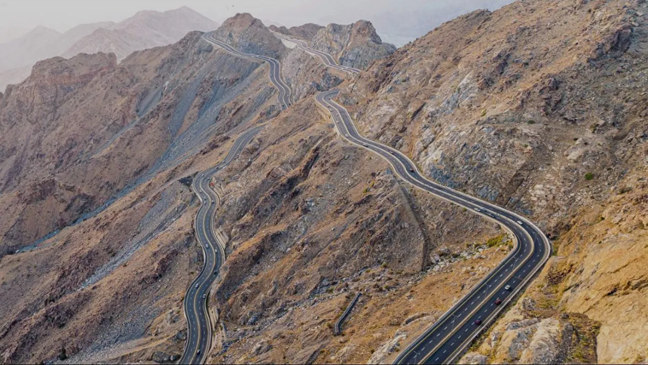 إغلاق طريق عقبة الهدا