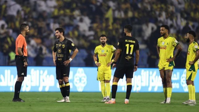 الاتحاد يخرج عن صمته بعد طرد فابينيو 