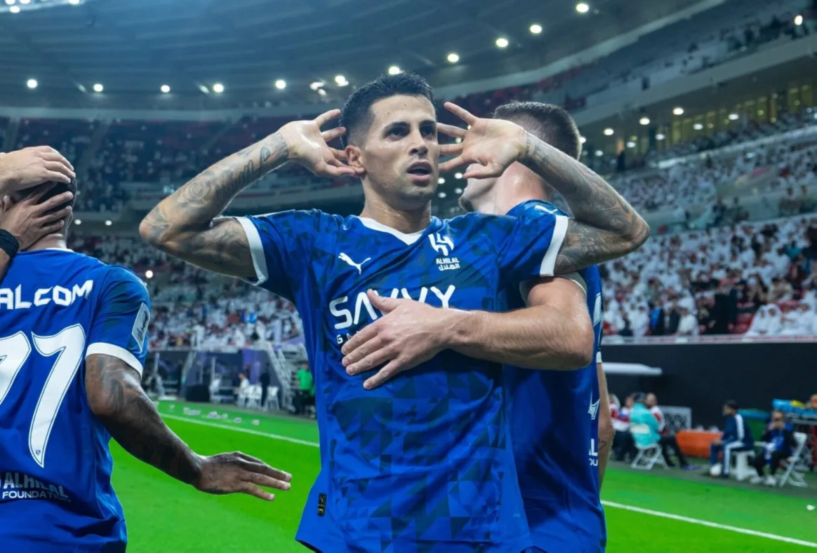 البرتغالي جواو كانسيلو 