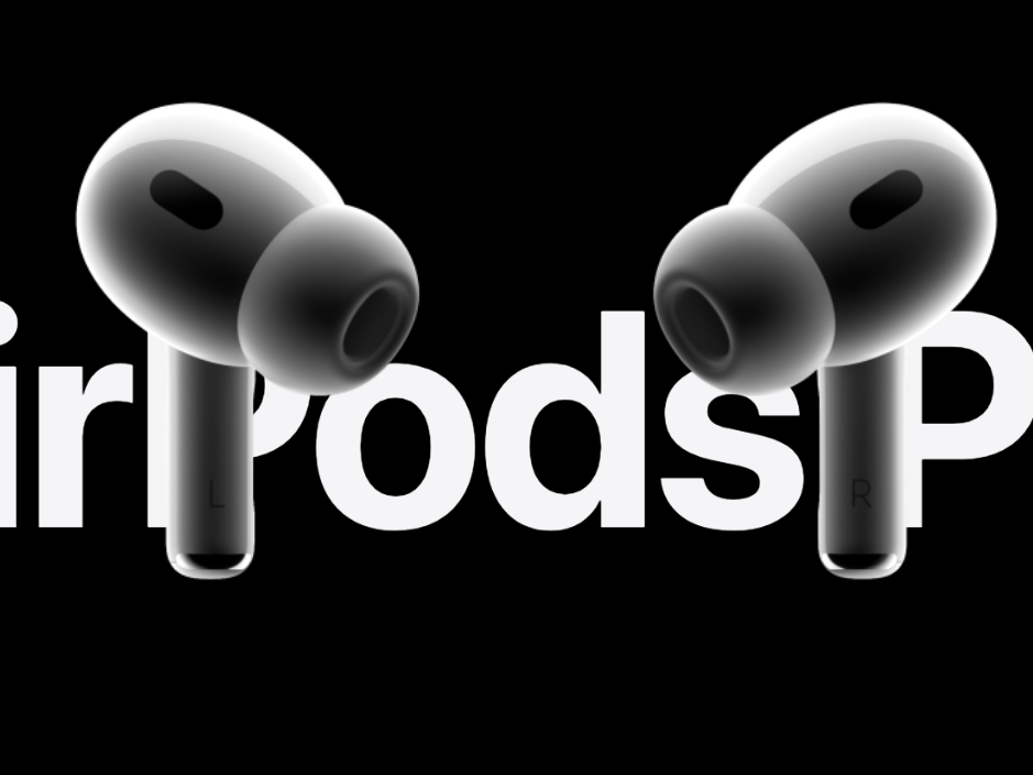 آبل تطرح ميزة الترجمة المباشرة لسماعات AirPods في تحديث iOS 26.2