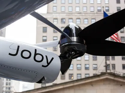 السعودية تطير للمستقبل.. اتفاق جديد لإطلاق التاكسي الطائر الكهربائي مع "جوبي أفياشن"
