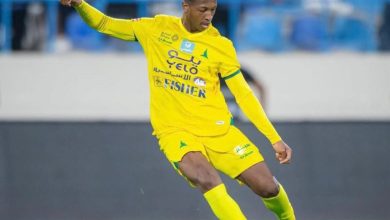 الخليج يحسم موقفه من انتقال مراد هوساوي إلى الهلال