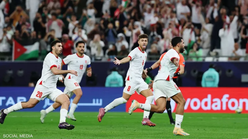 الأردن إلى نصف نهائي كأس العرب 2025 بعد فوز صعب على العراق