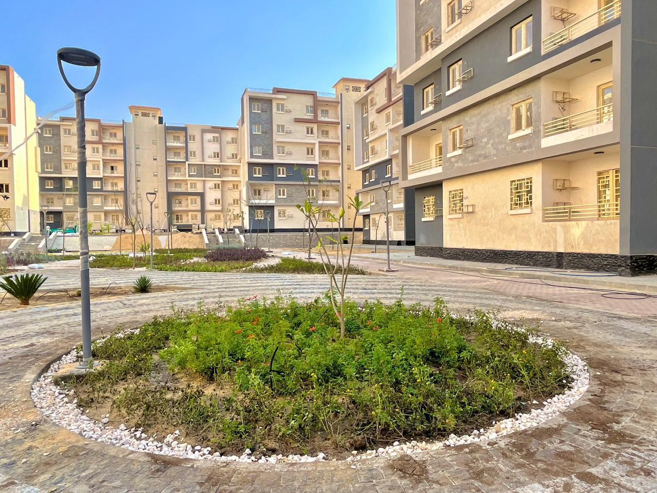 خطوة جديدة نحو الاستقرار السكني: بدء حجز شقق سكن لكل المصريين 7 بحدائق أكتوبر