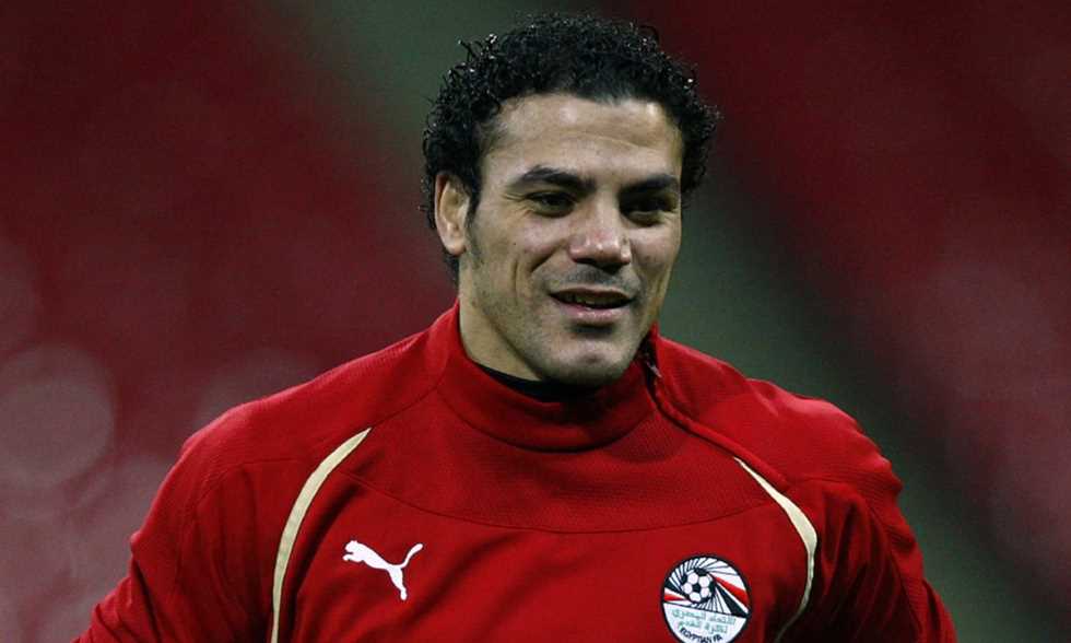 عمرو زكي