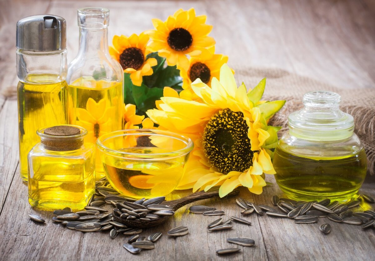 أسعار الزيت اليوم الإثنين 22 ديسمبر 2025.. تراجعات ملحوظة في عباد الشمس والذرة