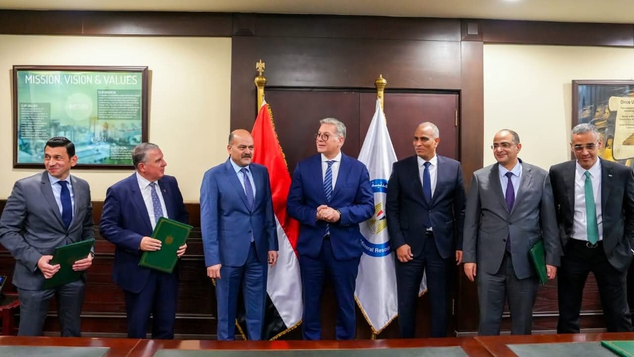 المهندس كريم بدوي وزير البترول والثروة المعدنية