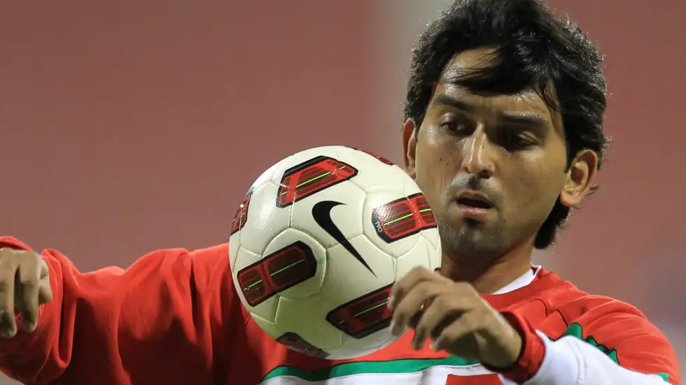 أفضل محترف في دوري روشن يكشف تفاصيل سرقة جائزة أفضل لاعب في آسيا