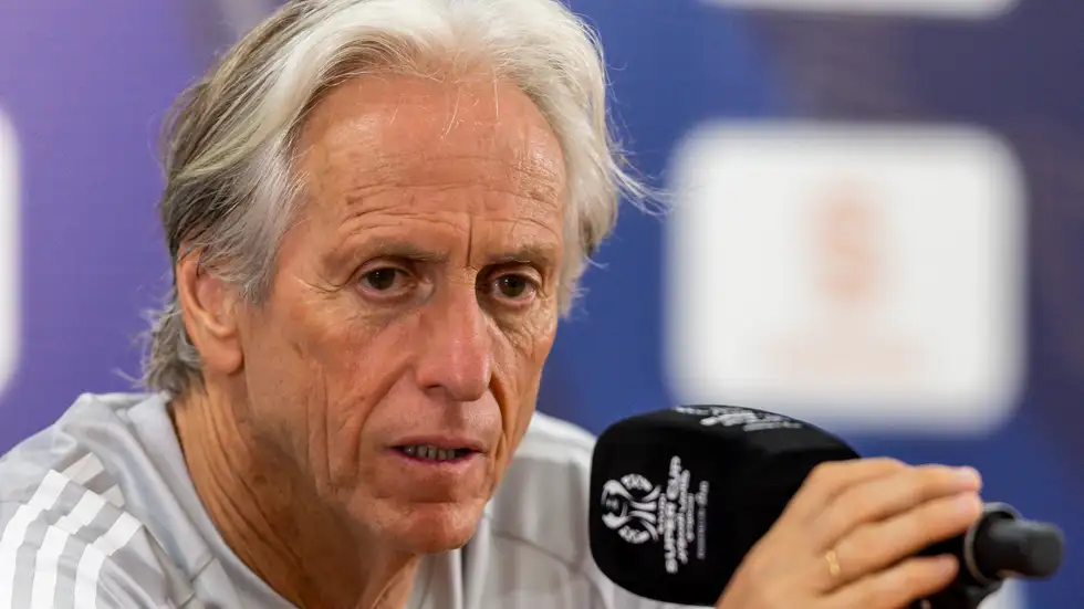 خيسوس يكشف مفاجأة مثيرة عن رونالدو قبل المواجهة الآسيوية المرتقبة