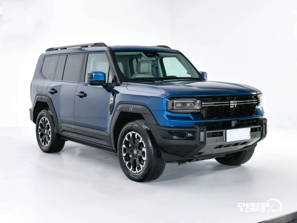 مقصورة سيارة جيتور F700 الداخلية