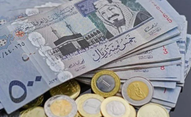 استقرار سعر الريال السعودي مقابل الجنيه المصري اليوم الاثنين 15 ديسمبر 2025