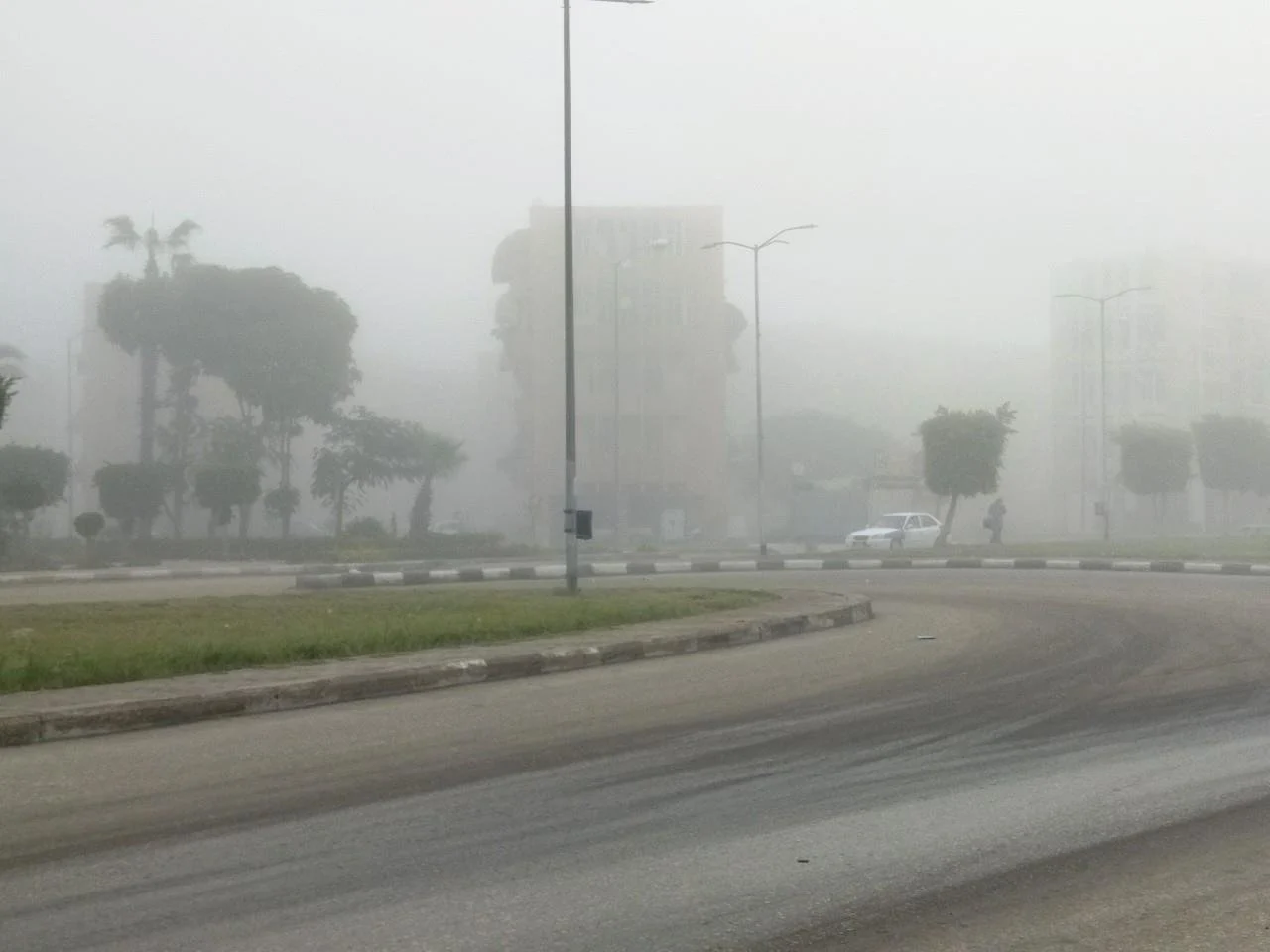 الأرصاد الجوية في مصر تحذر من موجة برودة شديدة وشبورة كثيفة صباحا