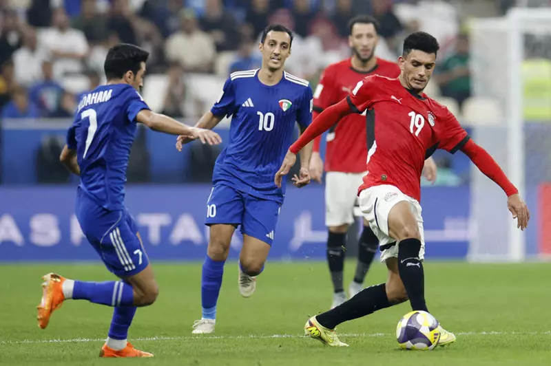 أسطورة منتخب مصر يفتح النار بعد خروج مصر المهين من كأس العرب