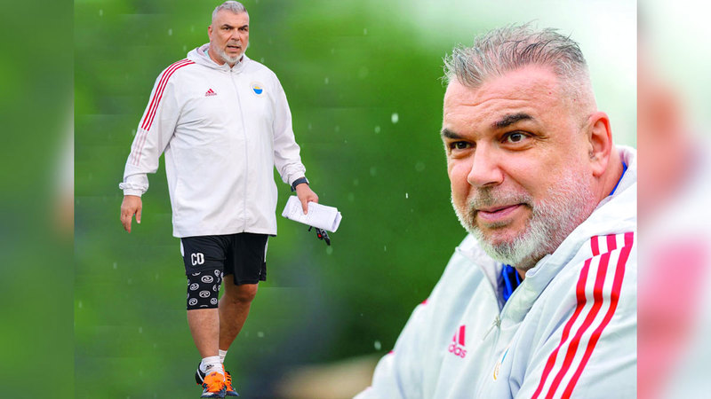 مدرب المنتخب الإماراتي أولاريو كوزمين