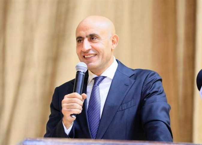 حافز 1000 جنيه شهريًا لمعلمي التقاعد