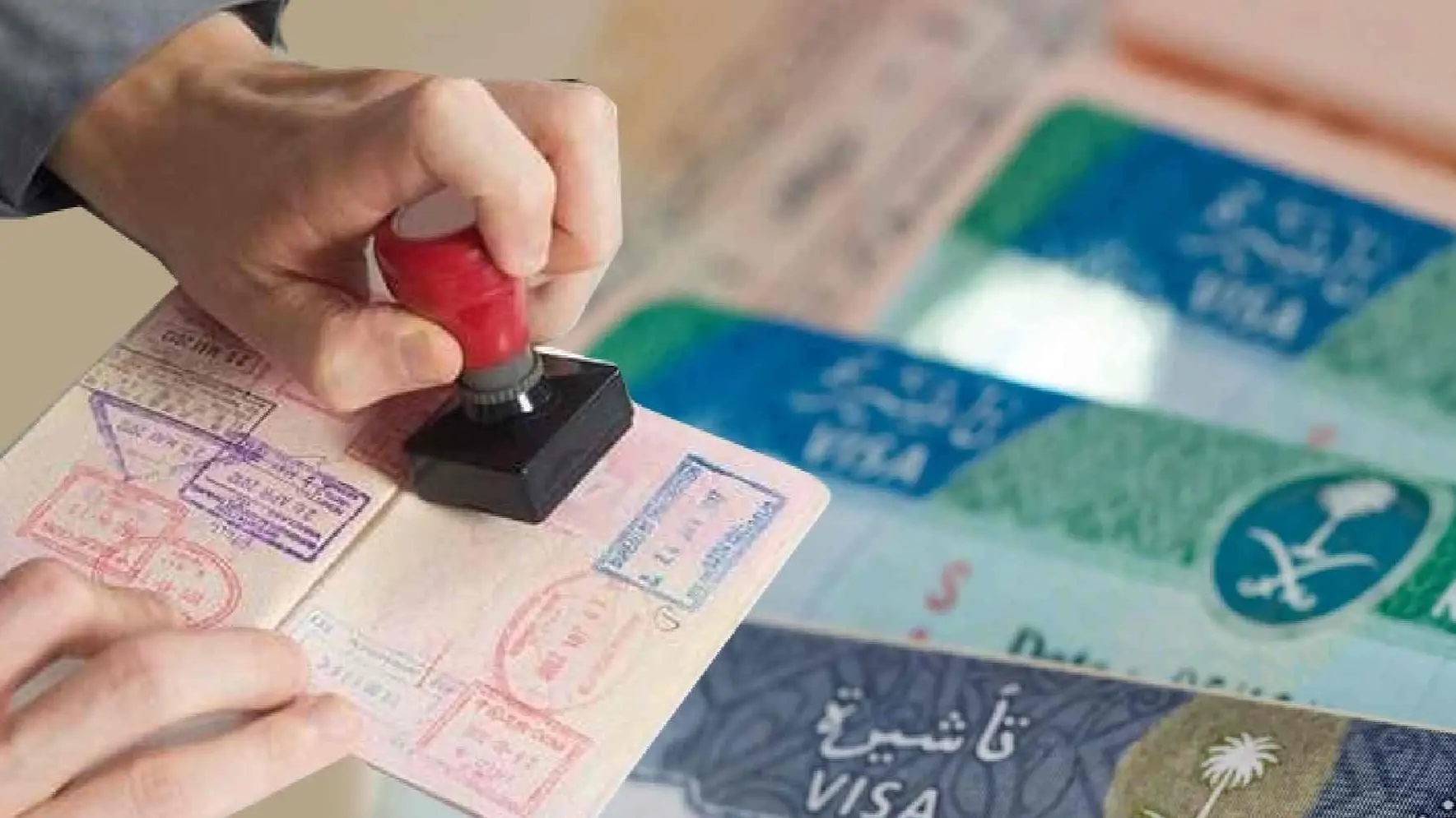 هات أهلك السعودية بسرعة.. خطوات استخراج التأشيرة العائلية بسهولة وبدون تعب أو تأخير