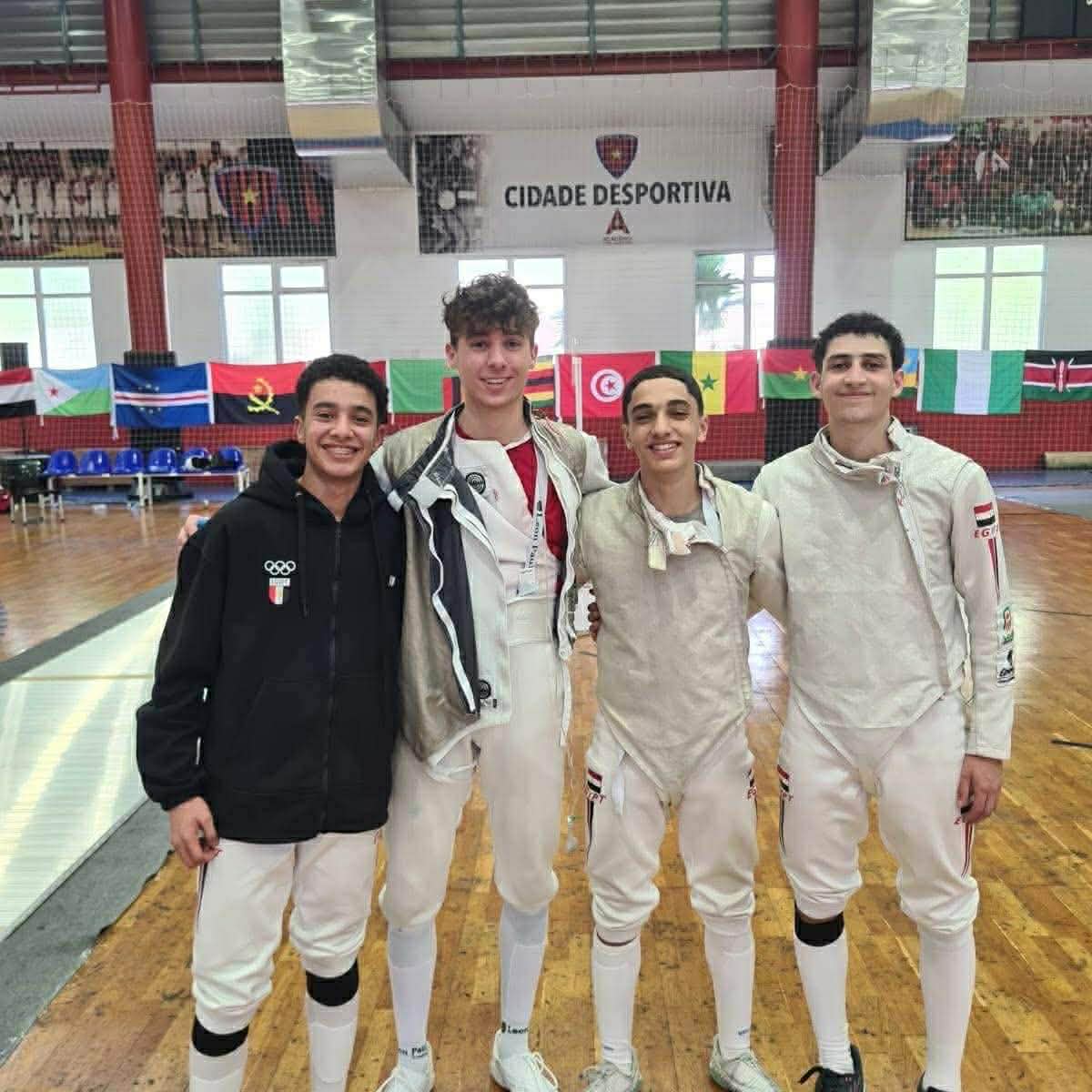 مصر تسيطر على ذهبيات فرق السلاح بدورة الألعاب الأفريقية للشباب