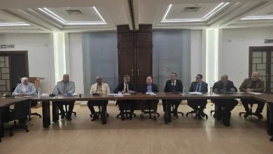 الغرفة التجارية في الإسكندرية تبحث تسهيل إجراءات إنهاء حجز الاتوبيسات