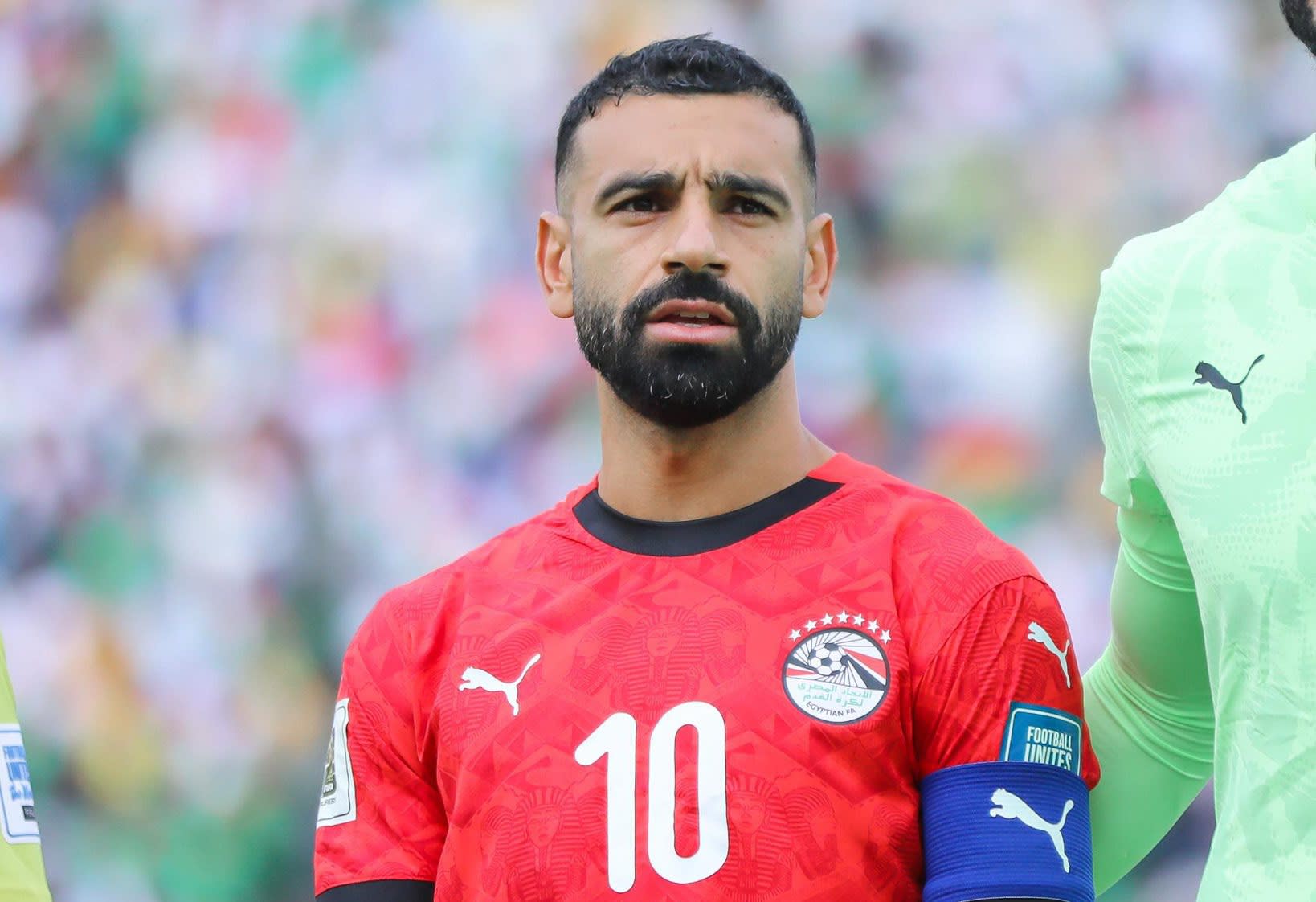 ديفيد تومبسون يثير الجدل حول مستقبل محمد صلاح مع ليفربول