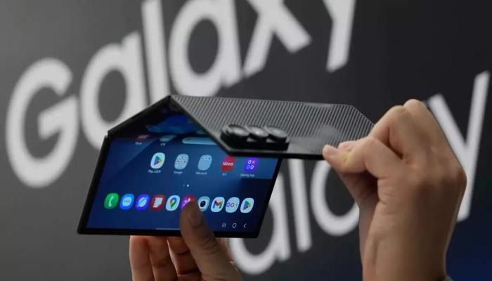 Samsung Galaxy Z TriFold.. الهاتف الذي يعيد تعريف الأجهزة الذكية متعددة الطي