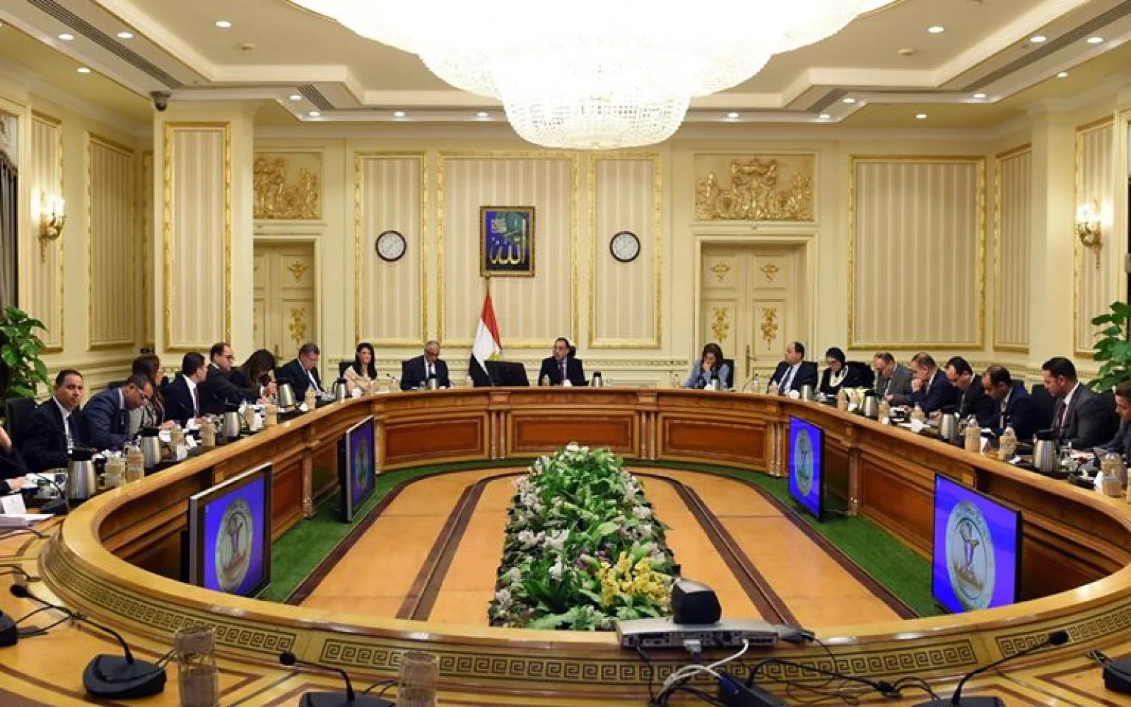 رئيس الوزراء المصري يكشف أهمية التوسع في توطين صناعة أجهزة الاتصالات