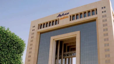 سابك تتنازل عن أسهمها في أوروبا والأمريكيتين