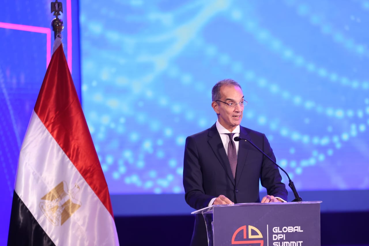 طفرة الاتصالات في 2025