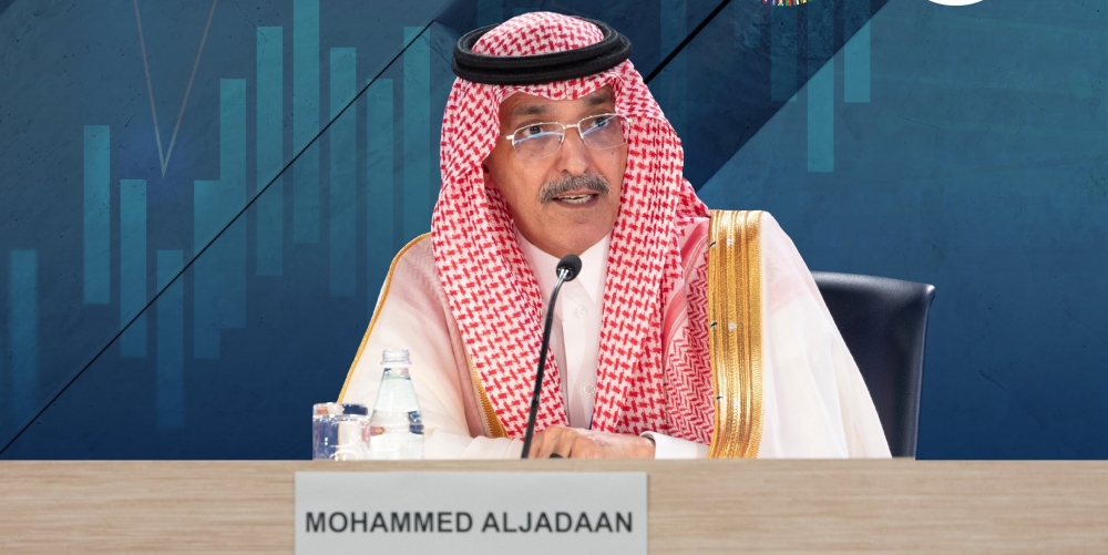 وزير المالية يعلن عن خطة اقتراض لتغطية الميزانية وسداد الديون